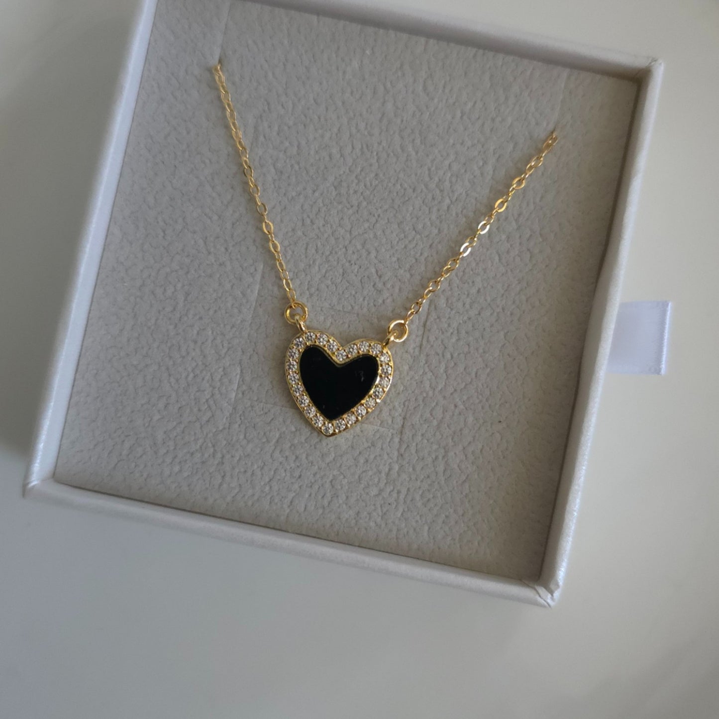 COLLAR NINA BAÑO DE ORO