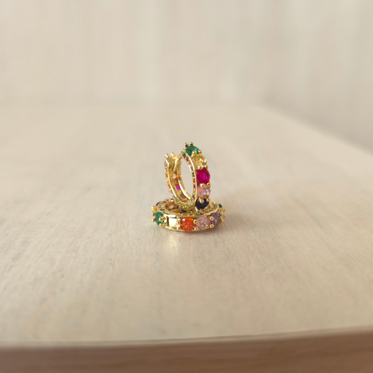 AROS ESMERALDA ENCHAPADO EN ORO