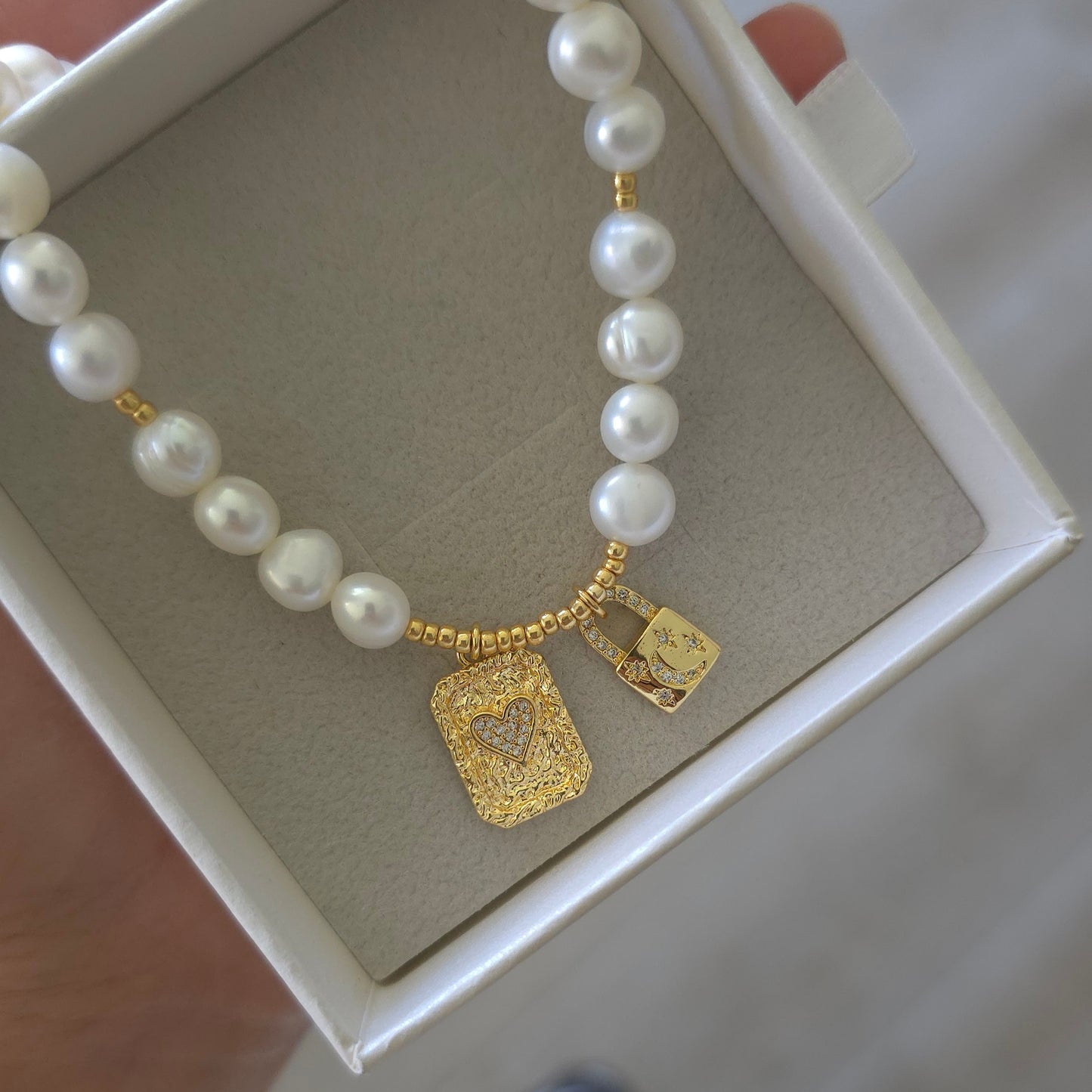COLLAR PERLA BAÑO DE ORO