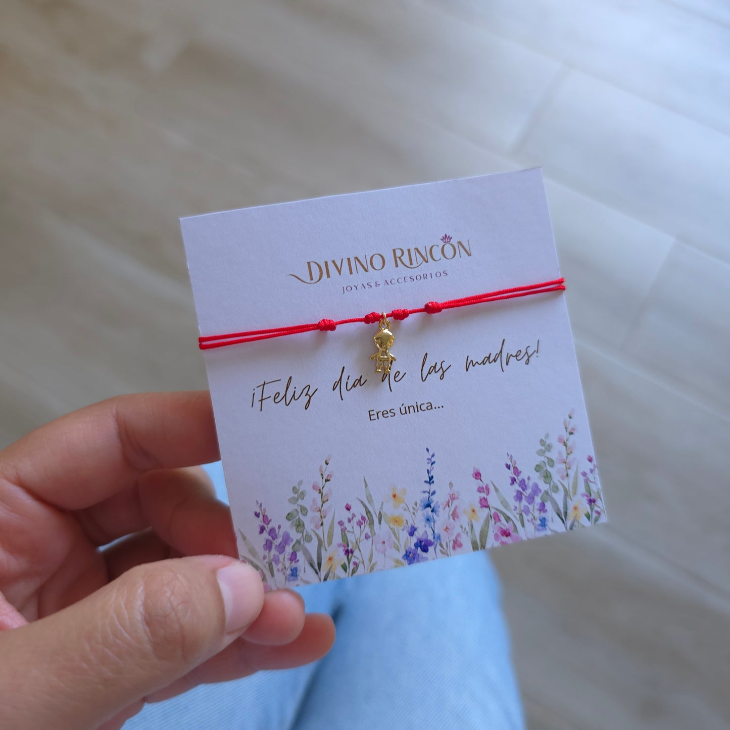 Pulsera Hilo Rojo Niño oro 18K(Baño) Ajustable ✨